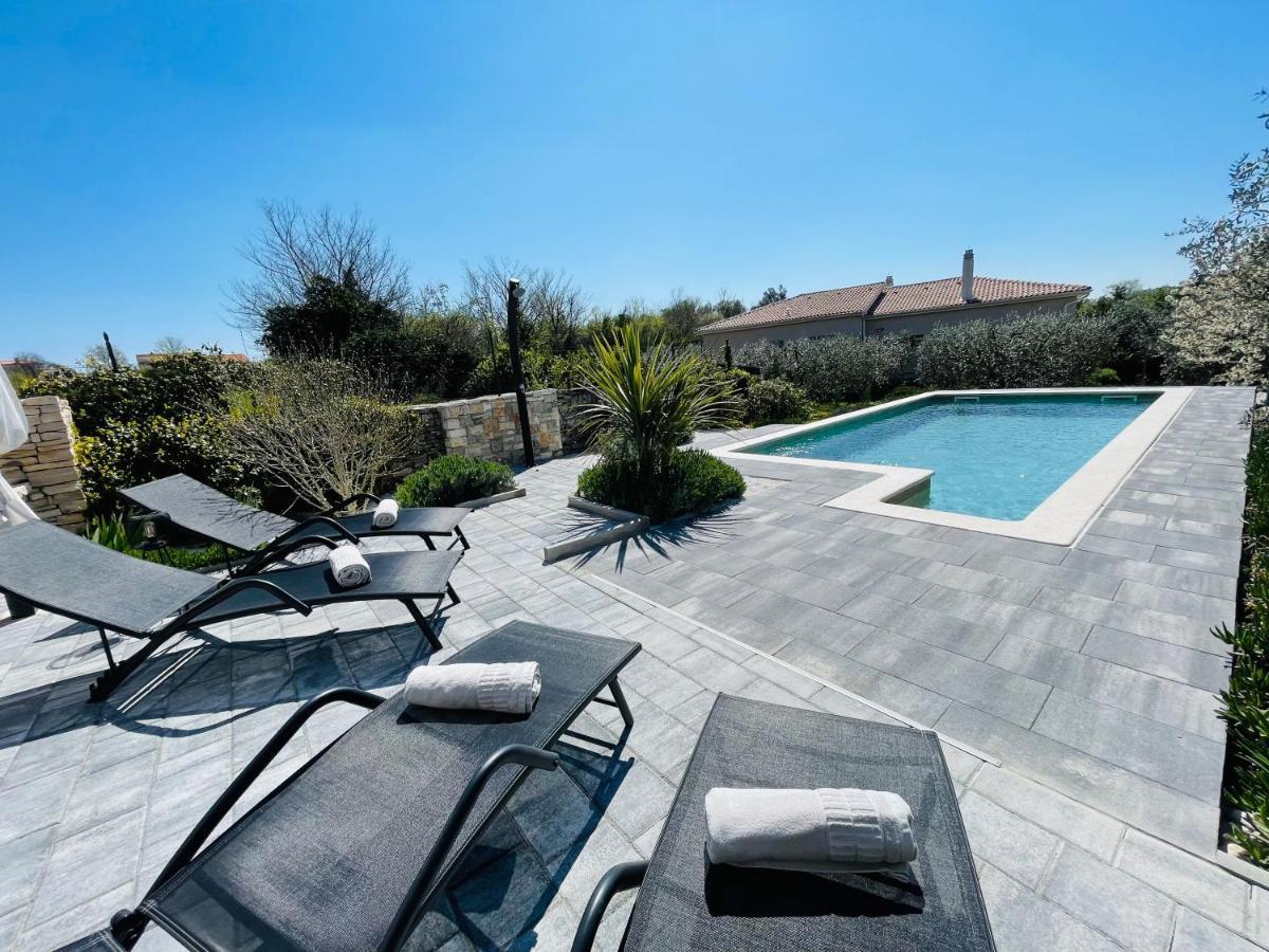 Holiday House Tesser With Pool Galizana Экстерьер фото